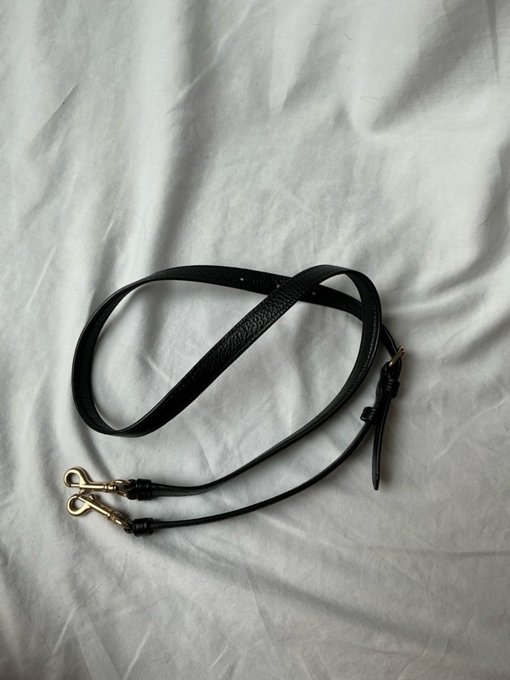 Coach Black Leather Shoulder Bag with Gold Hardware - Picture 8 of 8